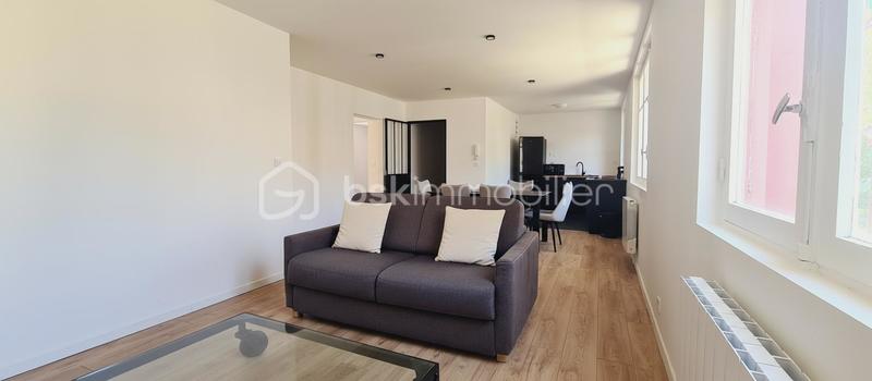 Appartement - 65 m² - 3 pièces