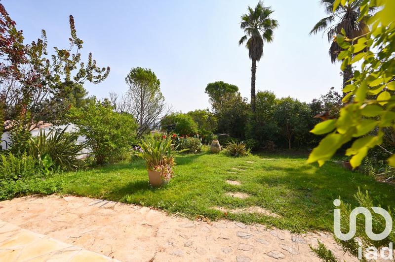 Maison - 220 m² - 4 pièces