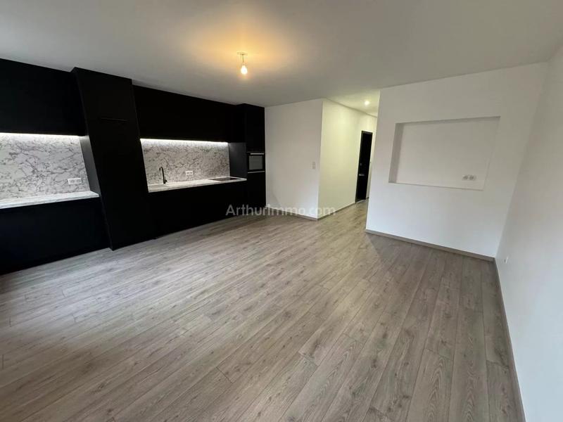 Appartement - 57 m² - 2 pièces