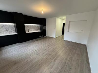 Appartement - 57 m² - 2 pièces