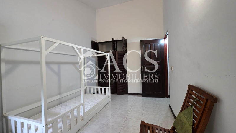 Appartement - 89 m² - 4 pièces