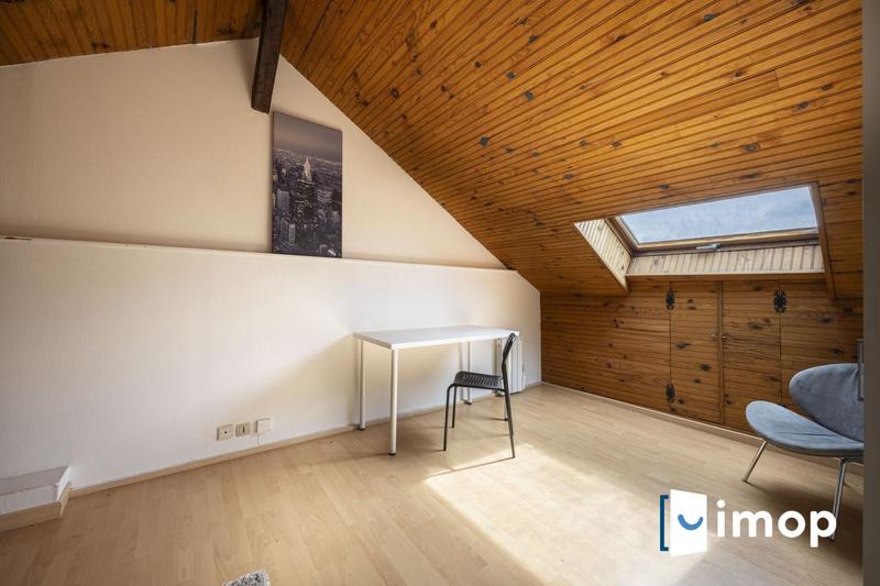 Duplex - 91 m² - 5 pièces