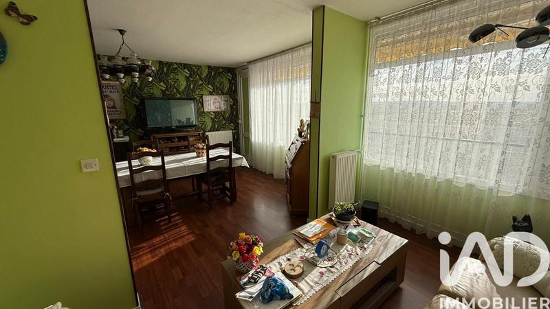 Appartement - 79 m² - 4 pièces