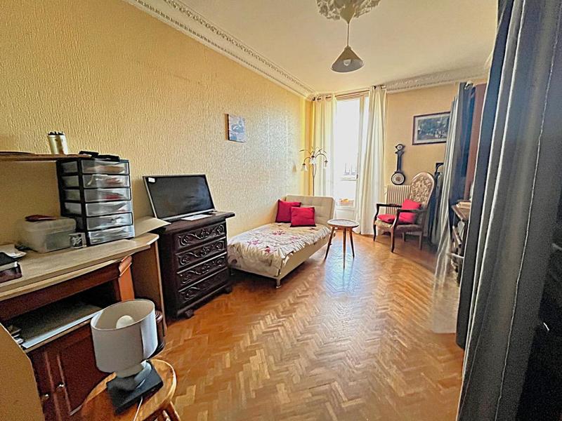 Appartement - 76 m² - 3 pièces