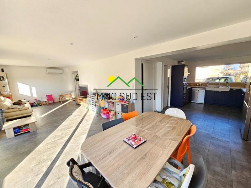 Maison - 142 m² - 6 pièces