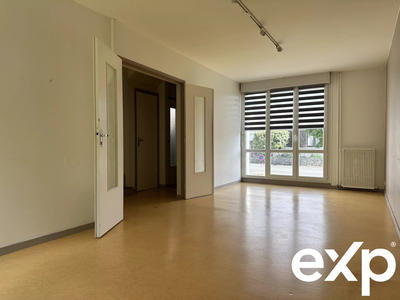 Maison - 77 m² - 5 pièces