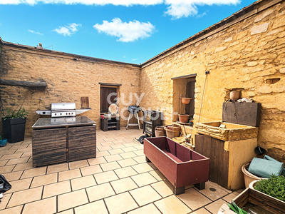 Maison de village - 130 m² - 8 pièces