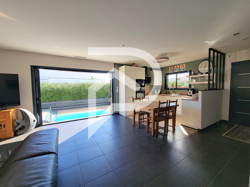 Maison - 117 m² - 5 pièces