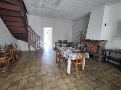 Maison de ville - 75 m² - 4 pièces