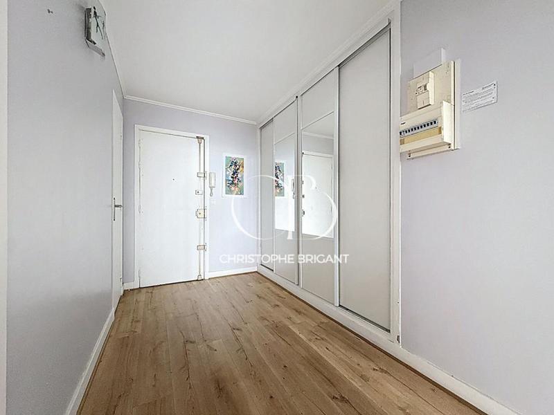Appartement - 84 m² - 4 pièces