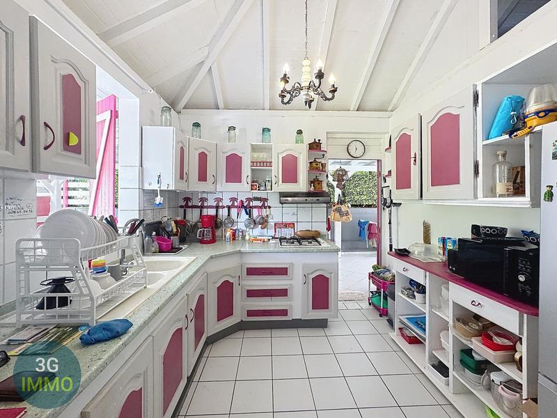 Maison - 92 m² - 4 pièces