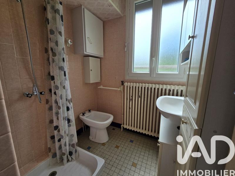 Maison - 80 m² - 6 pièces