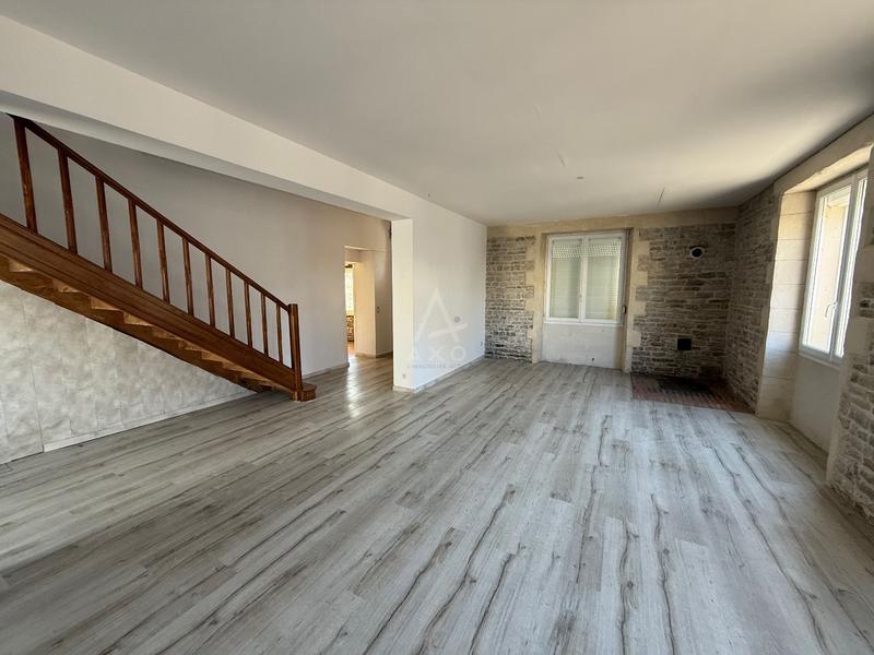 Maison - 122 m² - 5 pièces