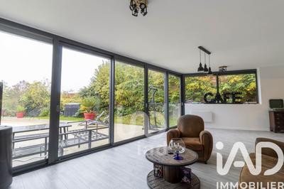 Maison - 143 m² - 7 pièces
