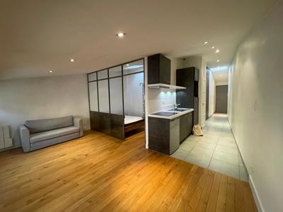 Studio - 32 m² - 1 pièce