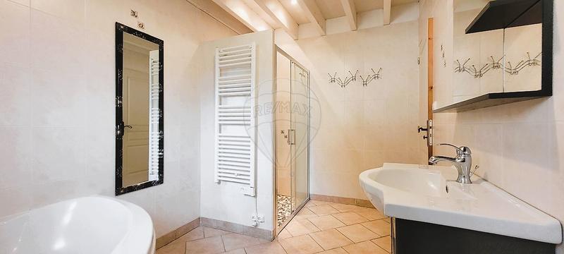 Maison - 108 m² - 4 pièces