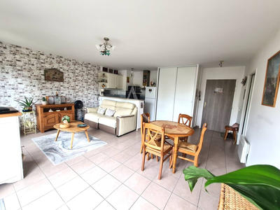 Appartement - 60 m² - 3 pièces