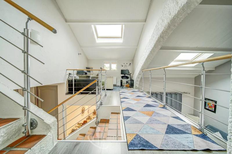 Maison - 138 m² - 6 pièces