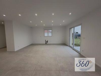 Maison - 101 m² - 5 pièces