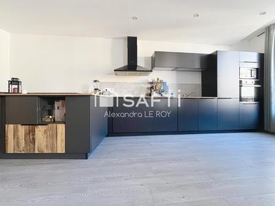 Maison de ville - 170 m² - 7 pièces