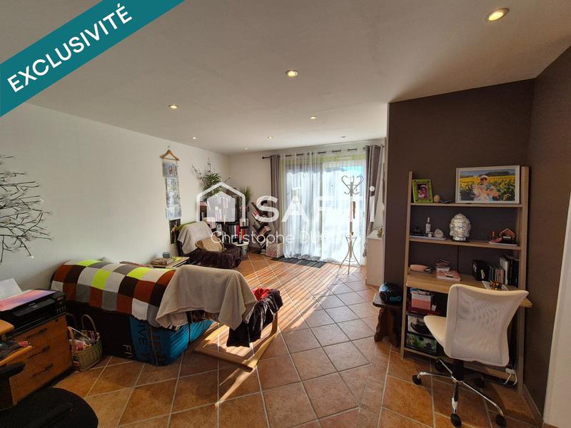 Maison - 188 m² - 8 pièces