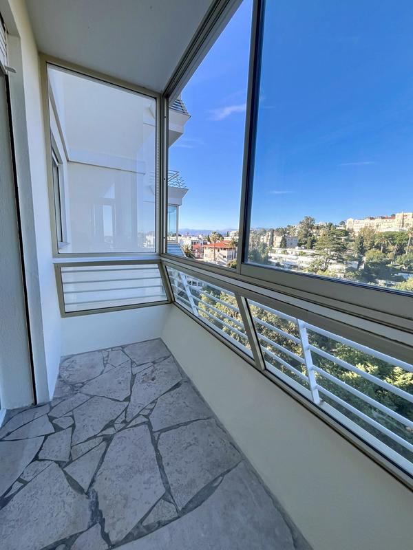 Appartement - 67 m² - 2 pièces