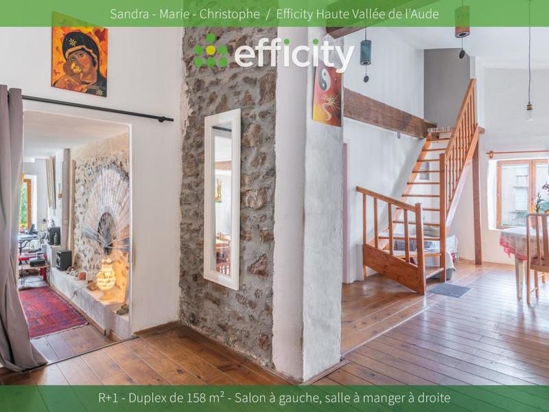 Maison de village - 232 m² - 8 pièces