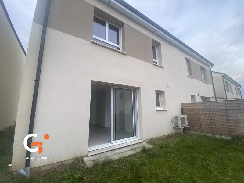 Maison - 95 m² - 4 pièces