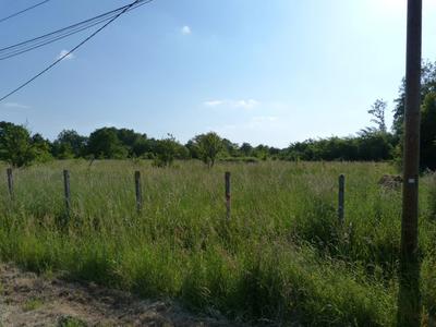 Terrain - 1 600 m²
