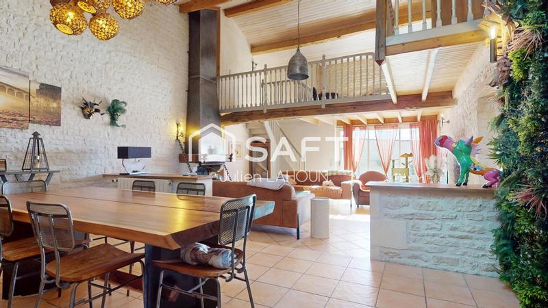 Maison - 299 m² - 7 pièces