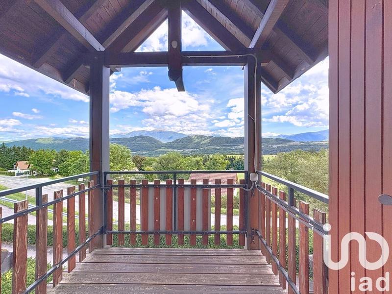 Maison - 275 m² - 8 pièces