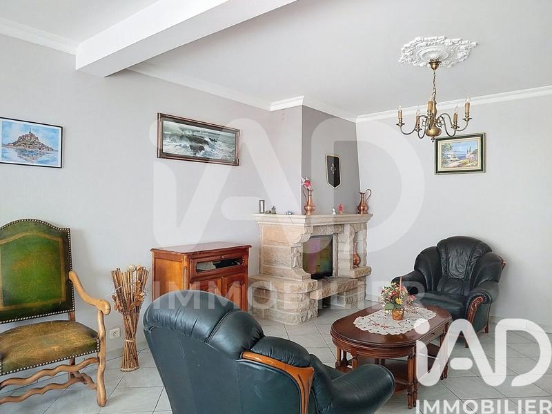 Maison - 199 m² - 7 pièces