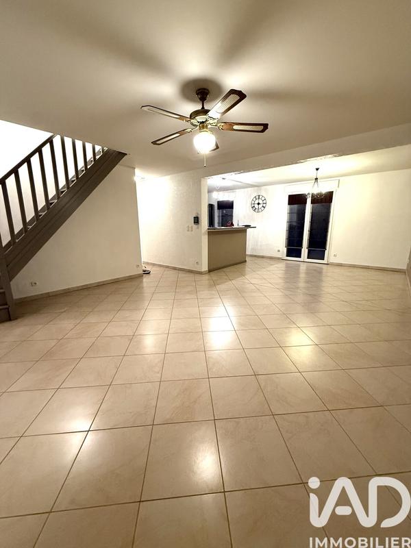 Maison - 200 m² - 8 pièces