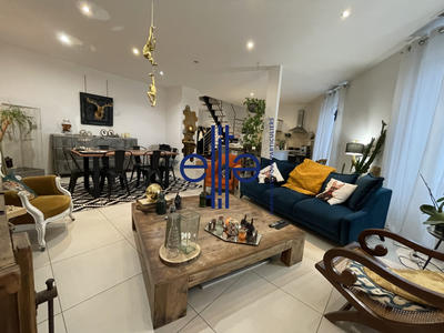 Duplex - 90 m² - 4 pièces