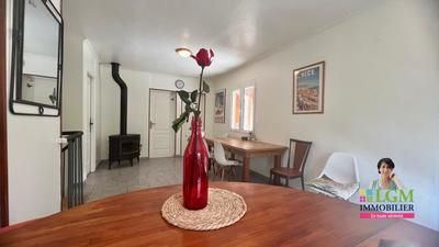 Maison - 139 m² - 5 pièces