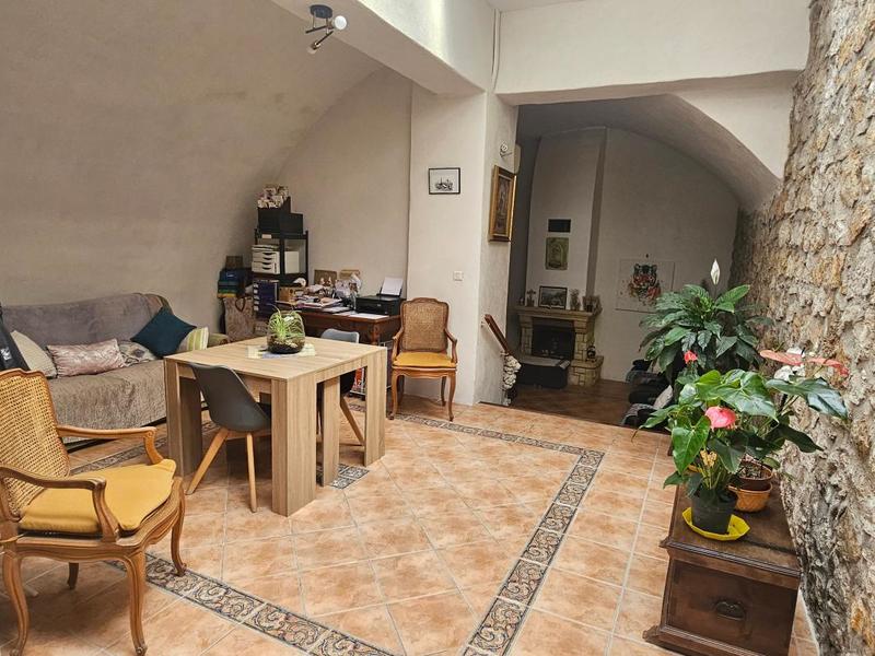 Villa - 345 m² - 14 pièces