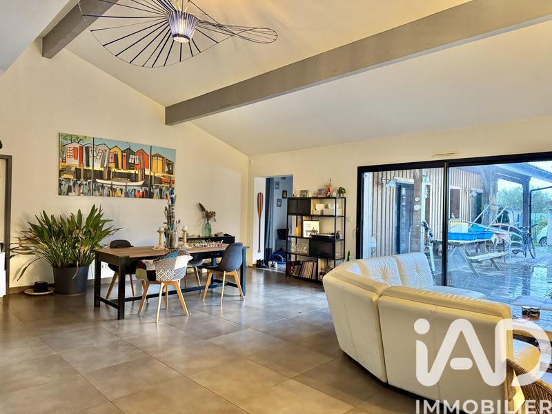 Maison - 178 m² - 6 pièces