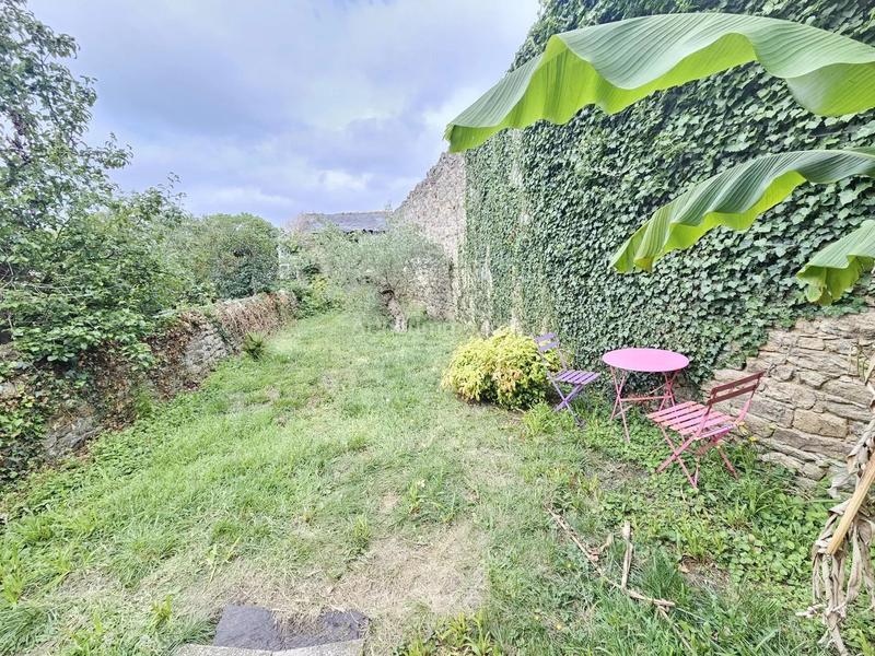 Maison - 203 m² - 6 pièces