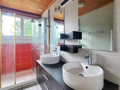 Maison de village - 205 m² - 8 pièces