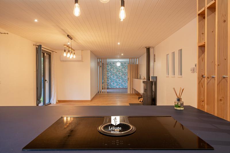 Maison - 110 m² - 4 pièces