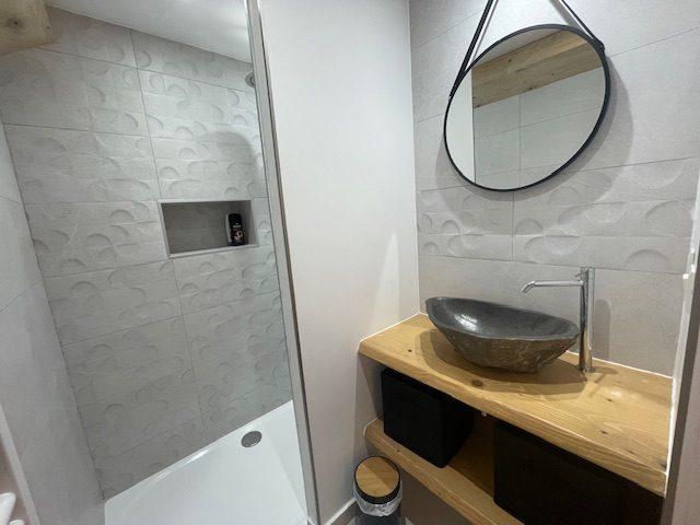 Appartement - 90 m² - 4 pièces