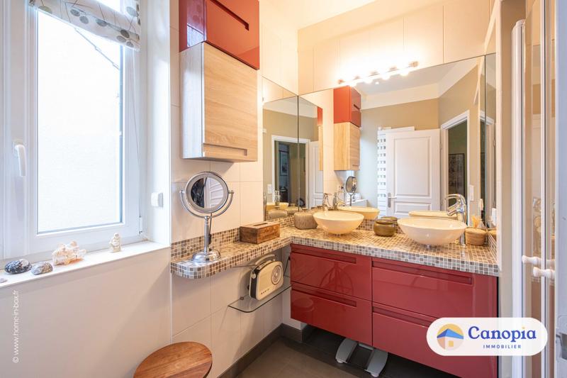 Maison - 130 m² - 6 pièces