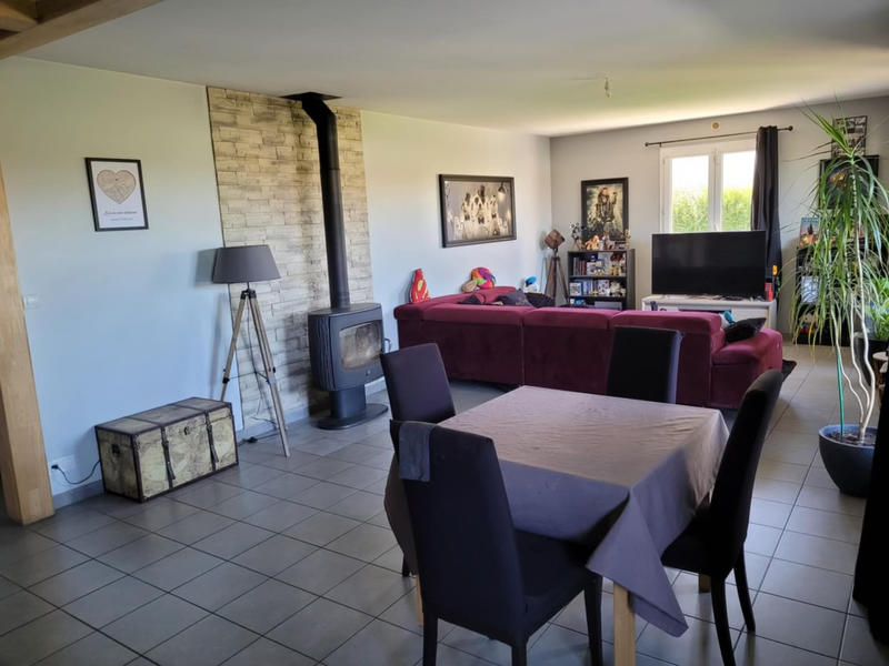 Maison - 98 m² - 4 pièces