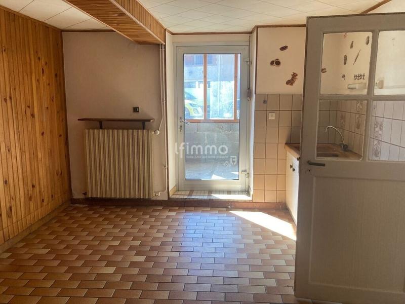 Corps de ferme - 140 m² - 5 pièces