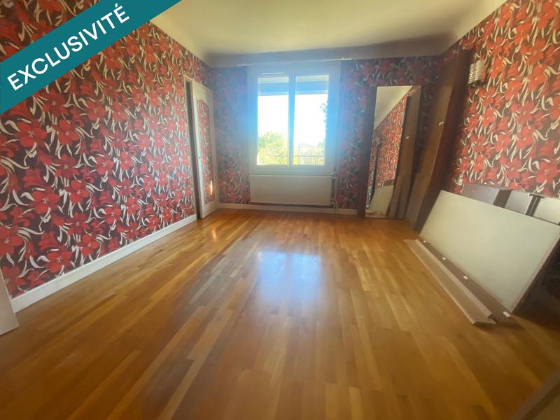 Maison - 94 m² - 6 pièces
