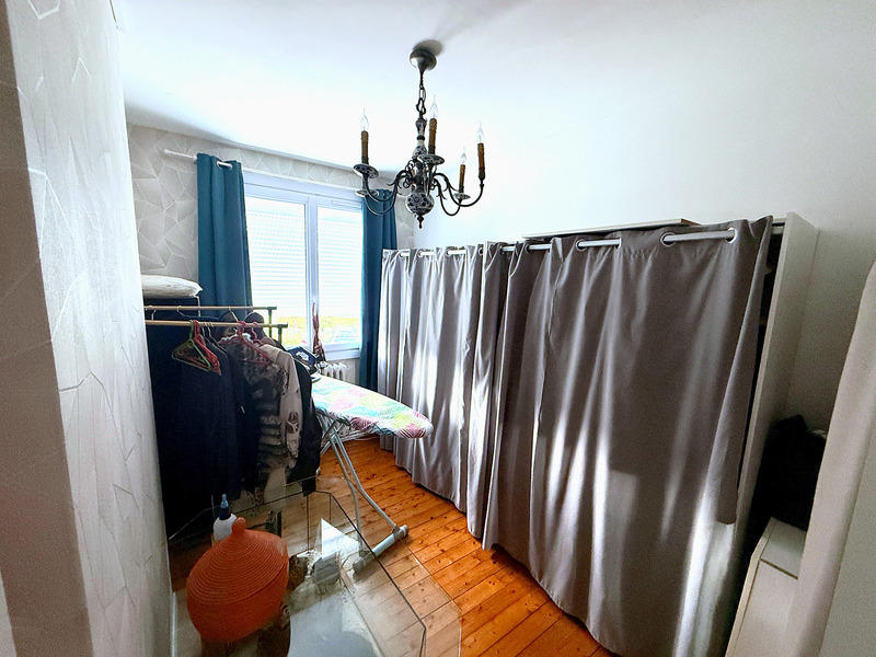 Maison - 100 m² - 6 pièces