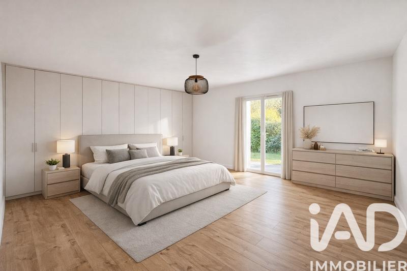 Maison - 180 m² - 7 pièces