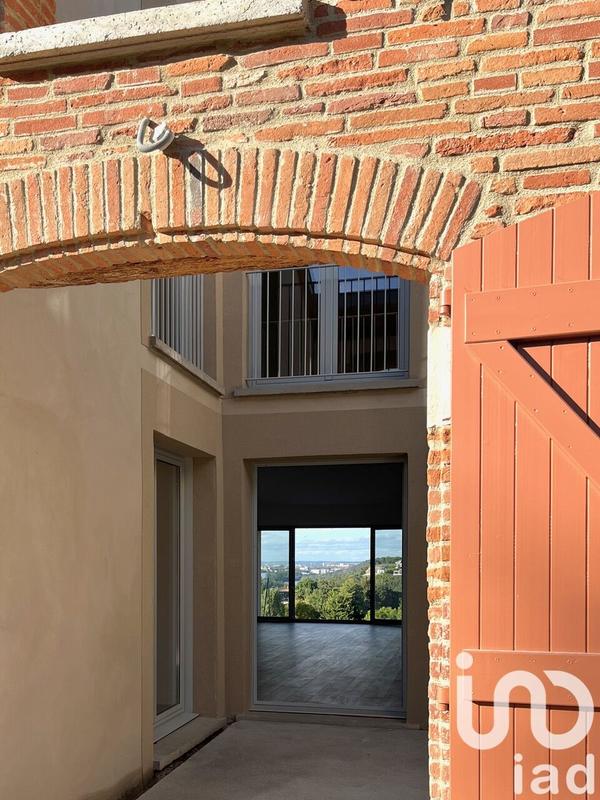 Maison - 227 m² - 7 pièces