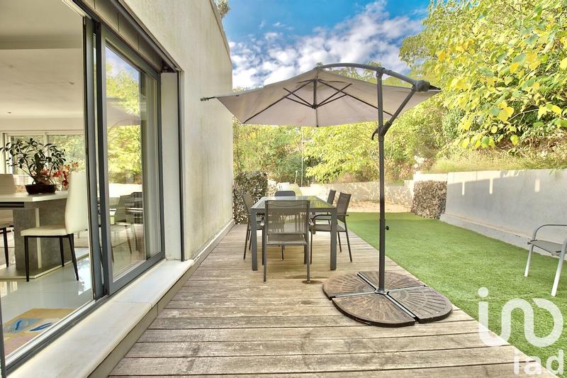 Appartement - 168 m² - 3 pièces