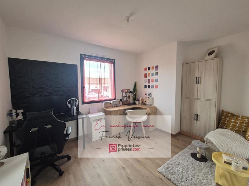 Maison - 90 m² - 5 pièces